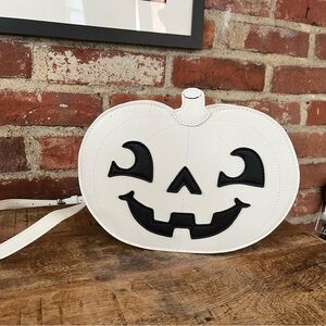 Mad engine, white pumpkin bag new tags great for Halloween so different
